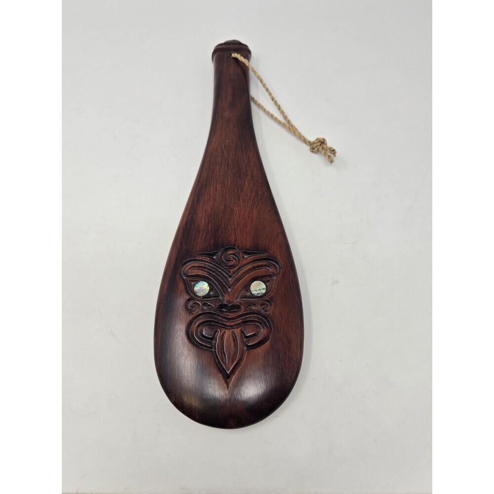 VINTAGE TRADITIONAL MAORI PATU TEAK WOOD HAND CLUB NEW ZEALAND SOUVENIR TRAVEL